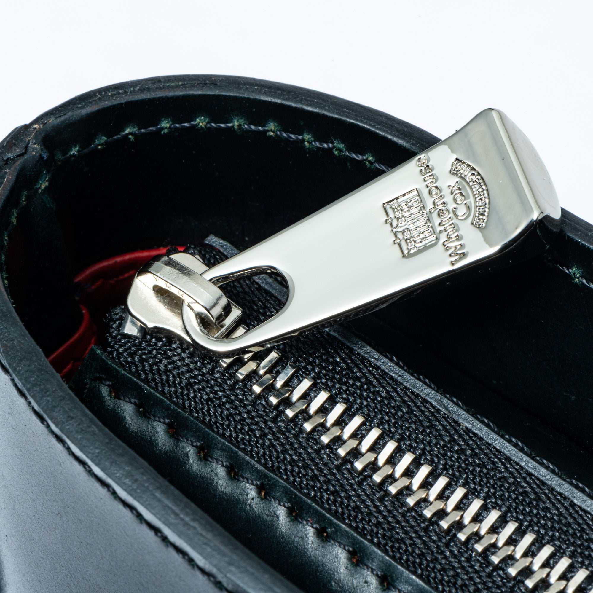 【入荷次第、販売開始】150th Anniversary ショルダーバック