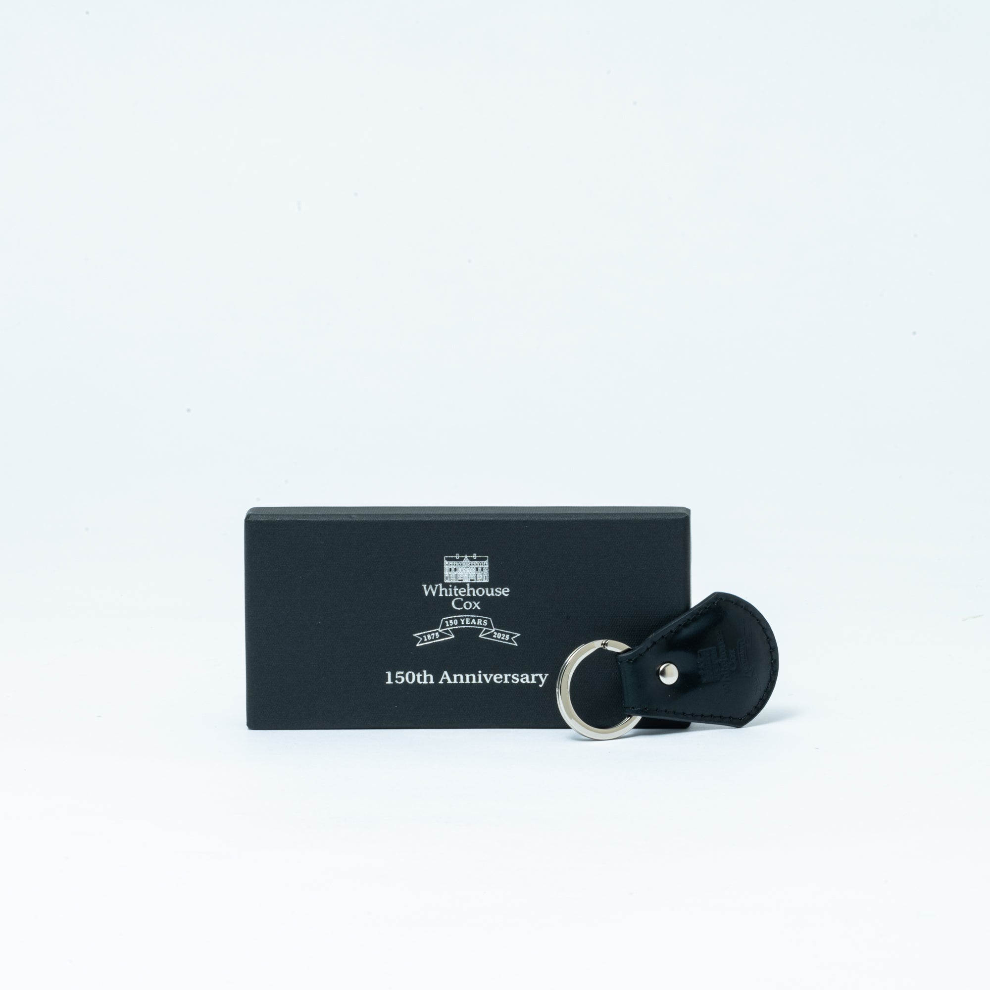 【入荷次第、販売開始】150th Anniversary キーフォブ