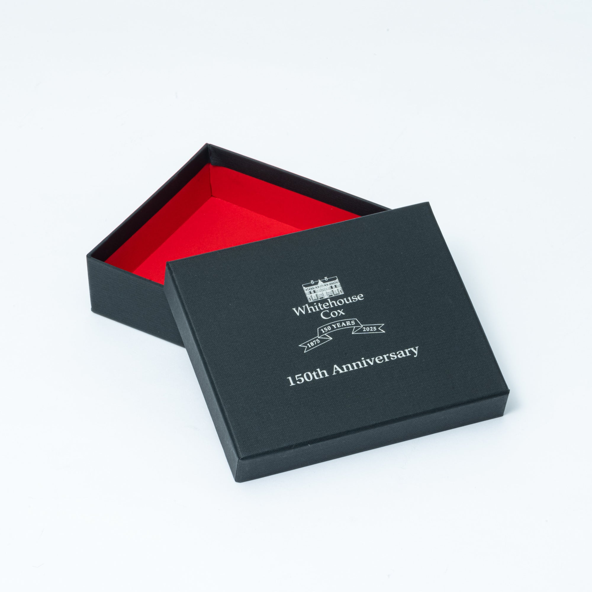 【入荷次第、販売開始】150th Anniversary 2つ折り財布