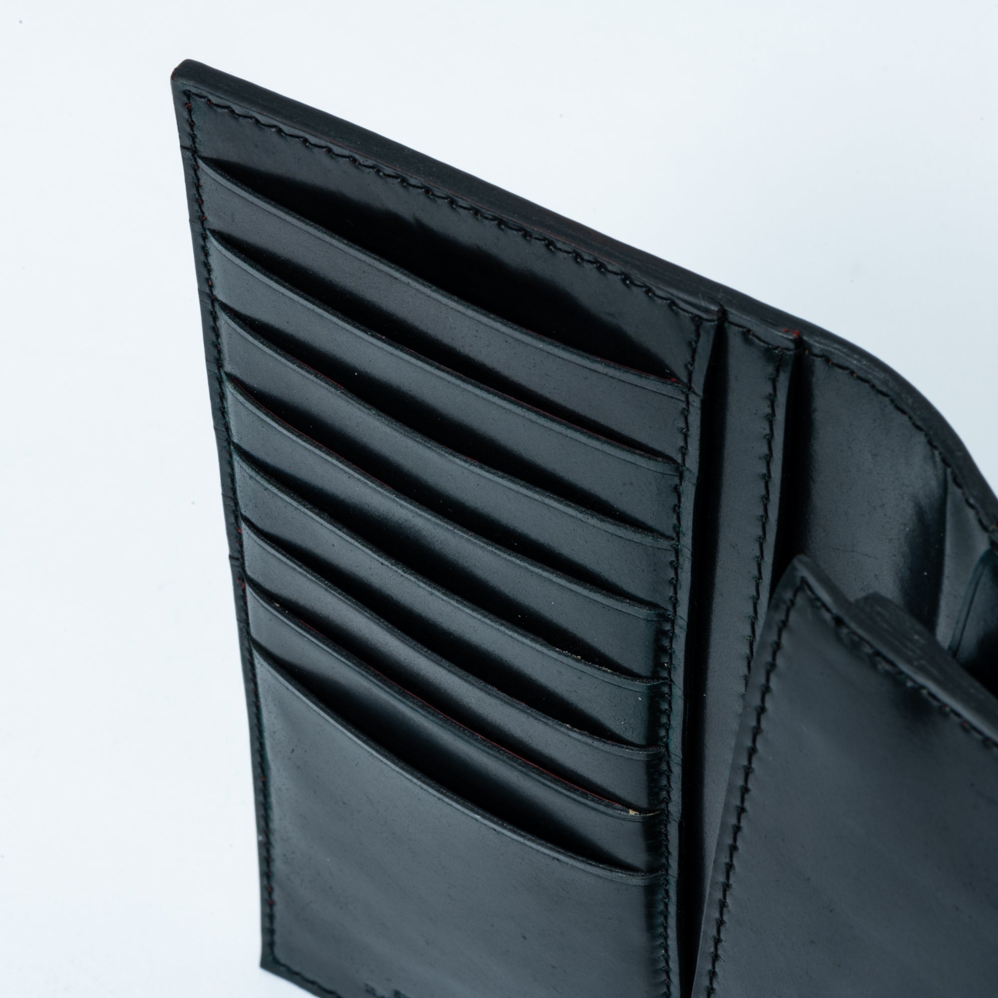 【入荷次第、販売開始】150th Anniversary 長財布