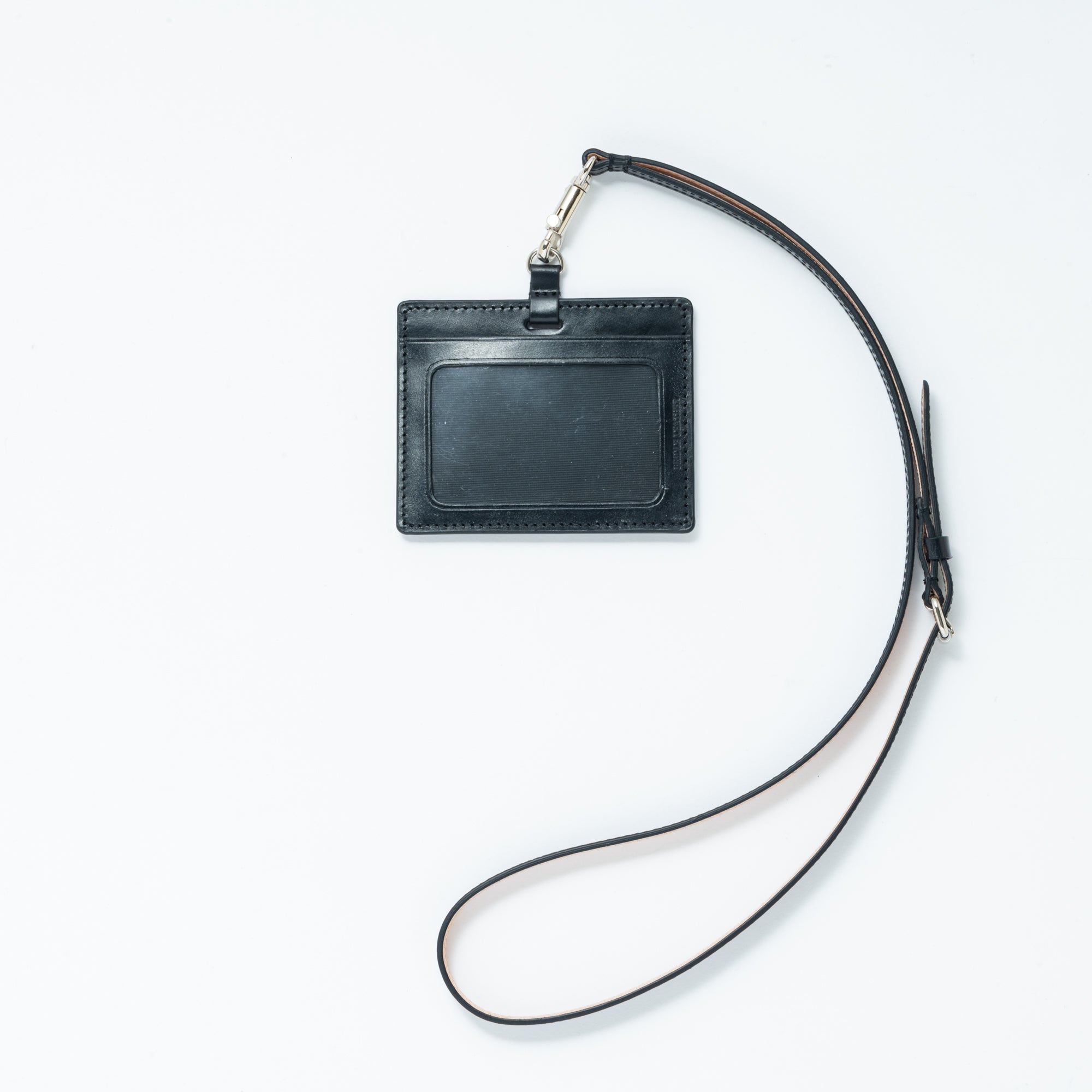 【入荷次第、販売開始】IDホルダー