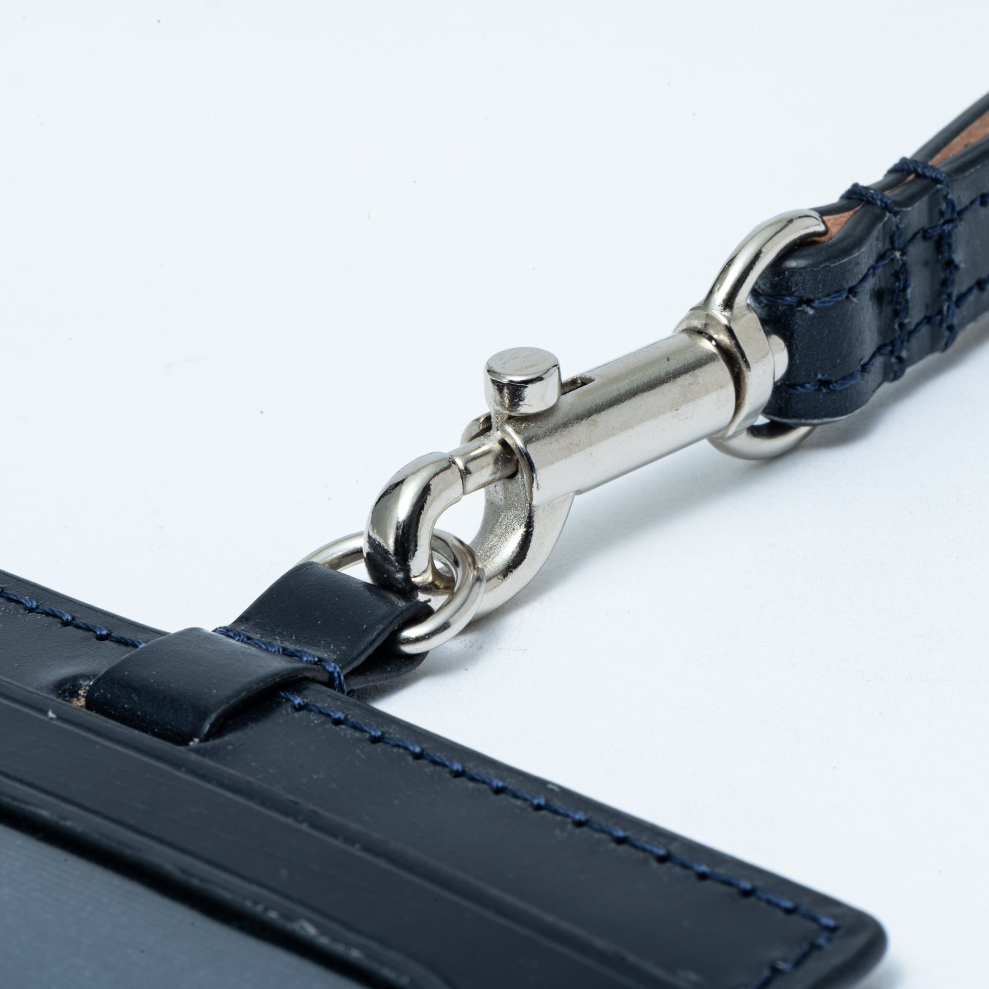 【入荷次第、販売開始】IDホルダー