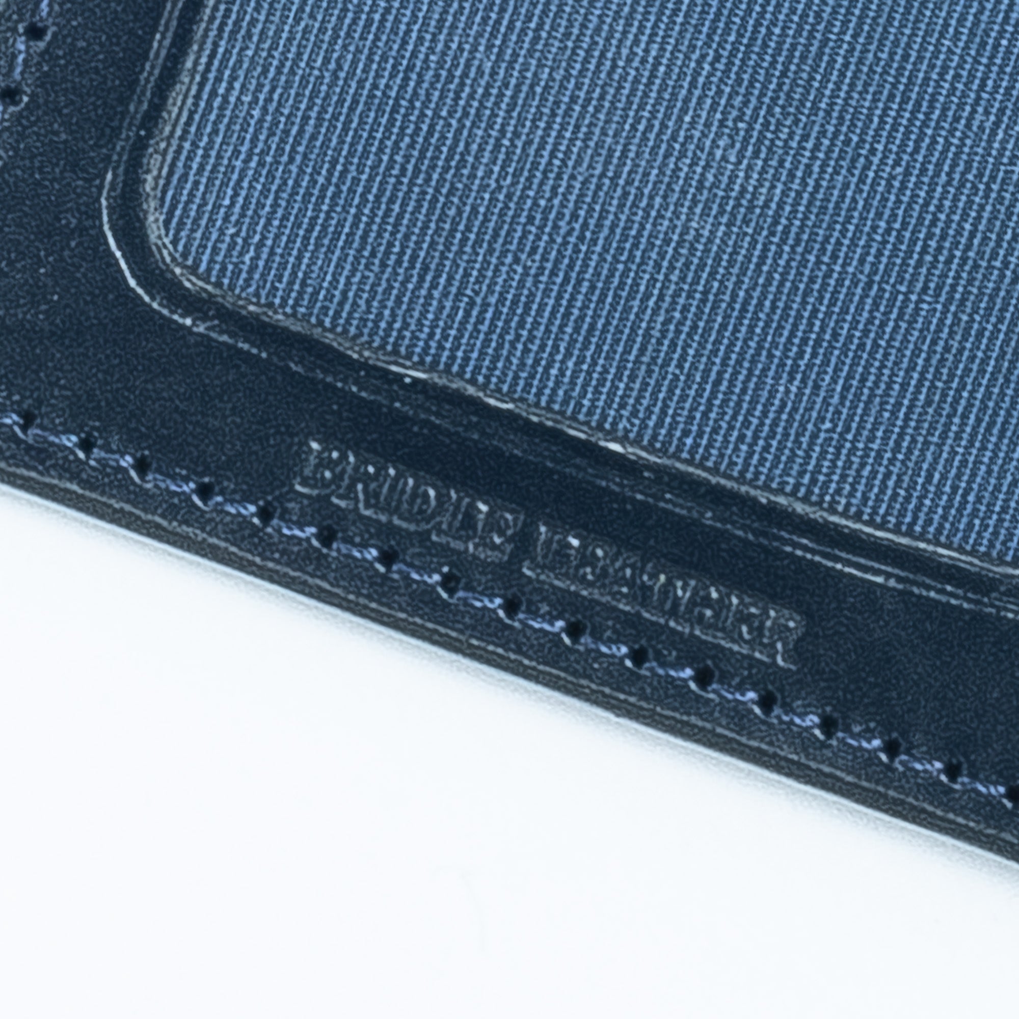 【入荷次第、販売開始】IDホルダー