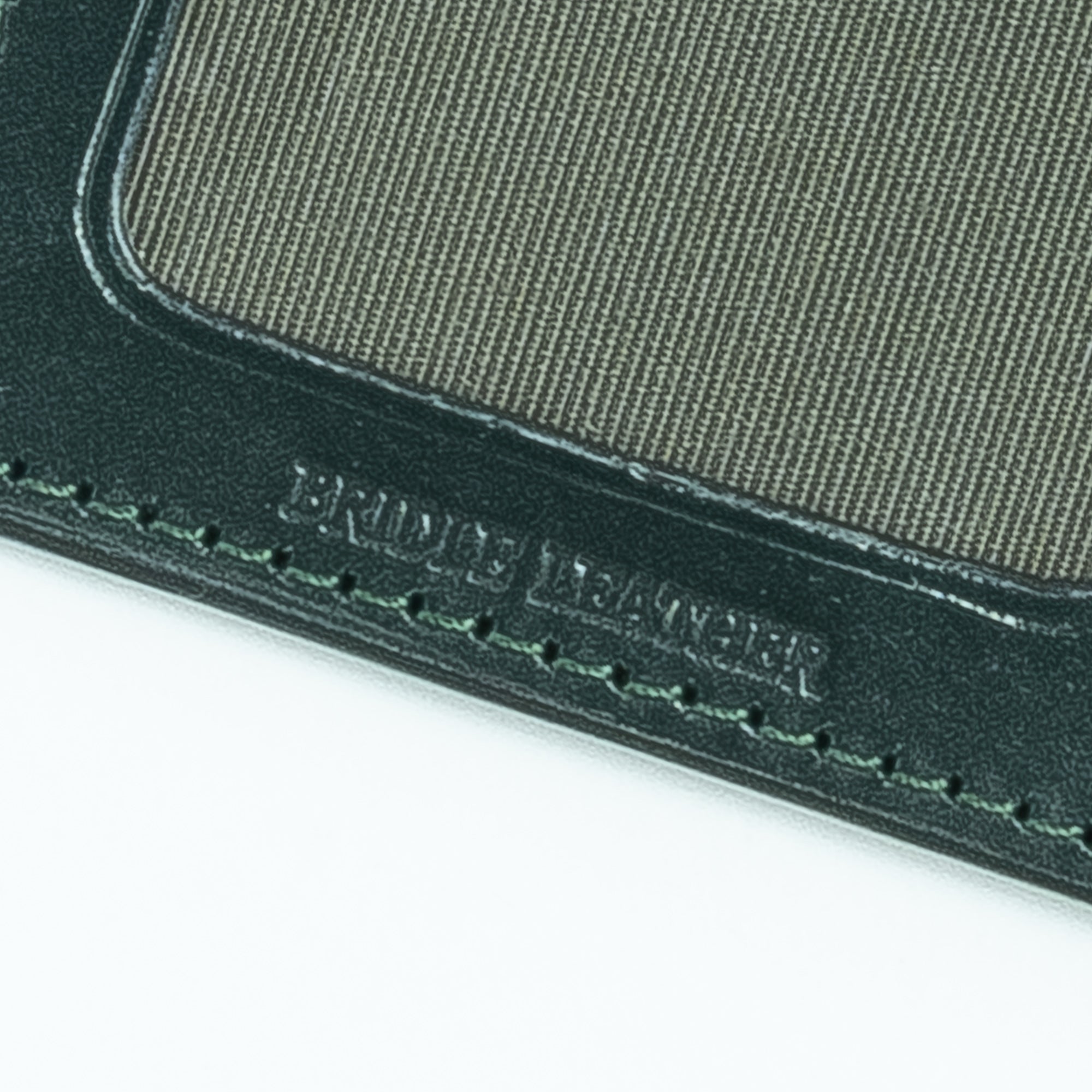 【入荷次第、販売開始】IDホルダー