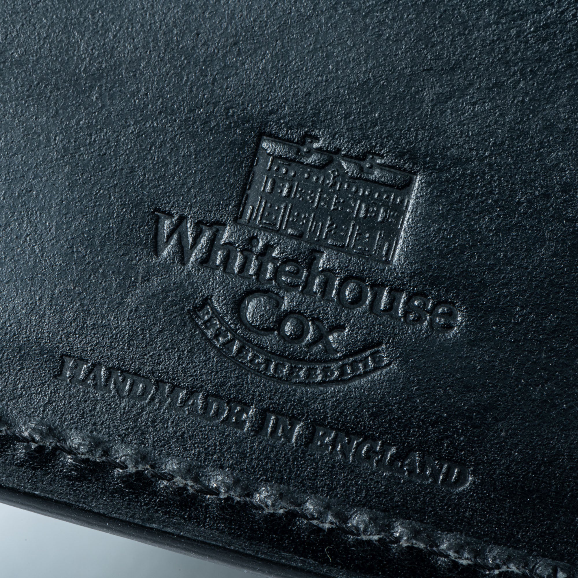 【入荷次第、販売開始】2つ折り財布