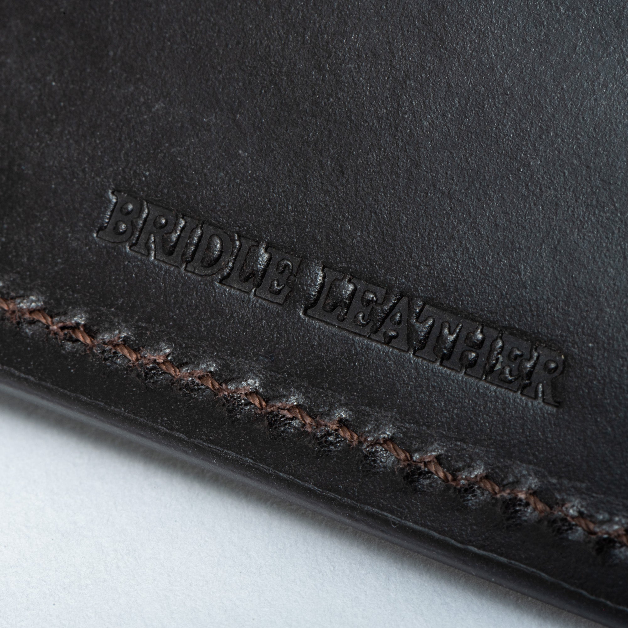 【入荷次第、販売開始】2つ折り財布