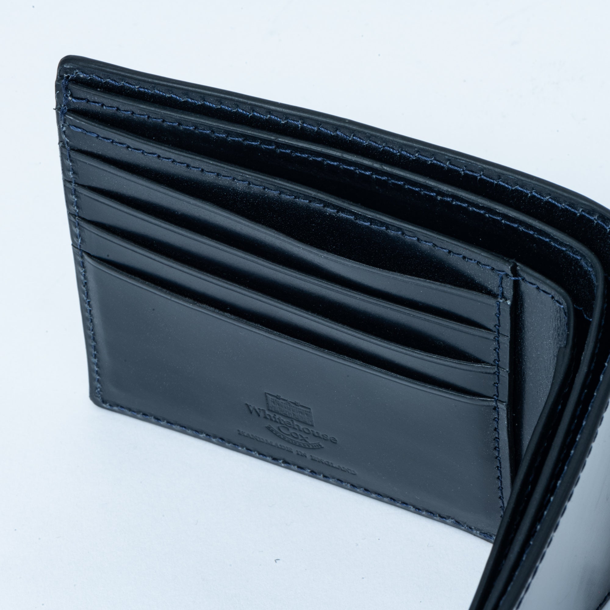 【入荷次第、販売開始】2つ折り財布