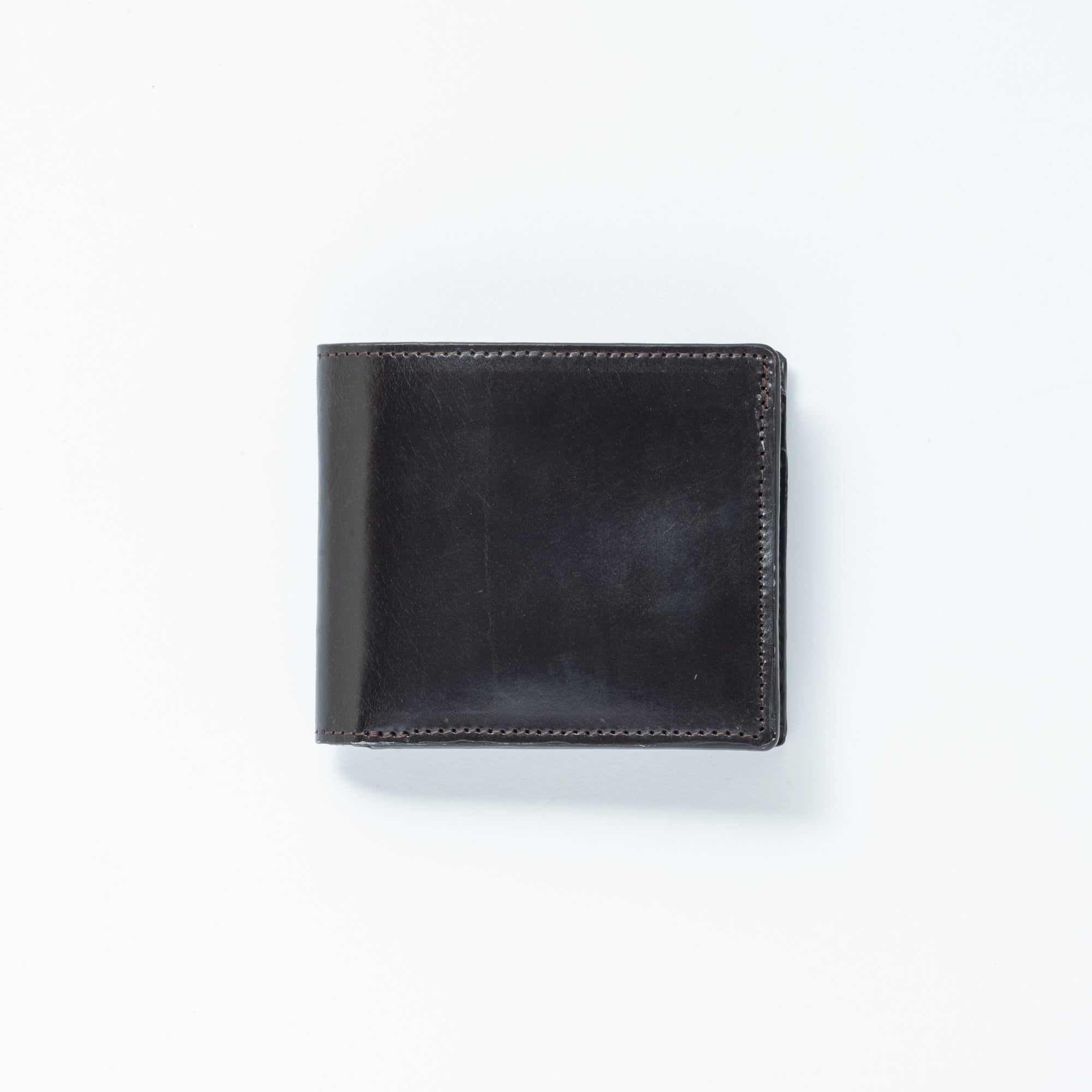 【入荷次第、販売開始】小銭入れ付折り財布